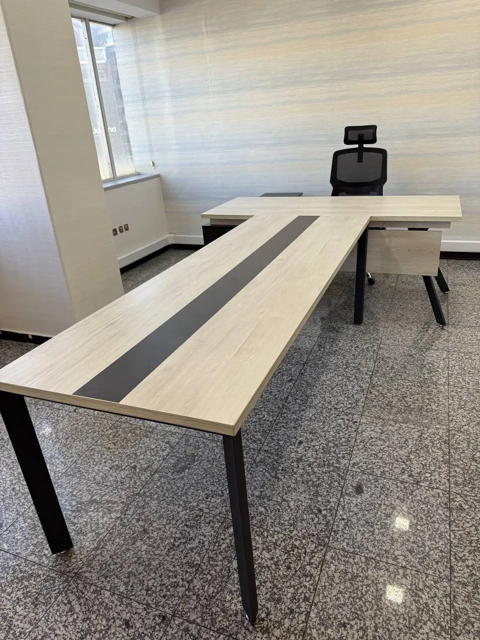 management desk with conference MC136 میز مدیریت با کنفرانس کد MC136 - تصویر 1